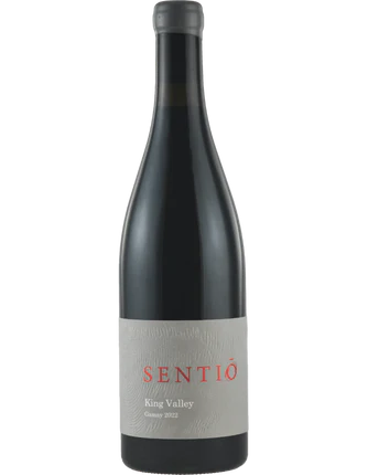 2025 Sentio Wines Gamay Beechworth Australian wine bottle